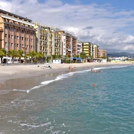 Apartment Il Mare Di Fronte